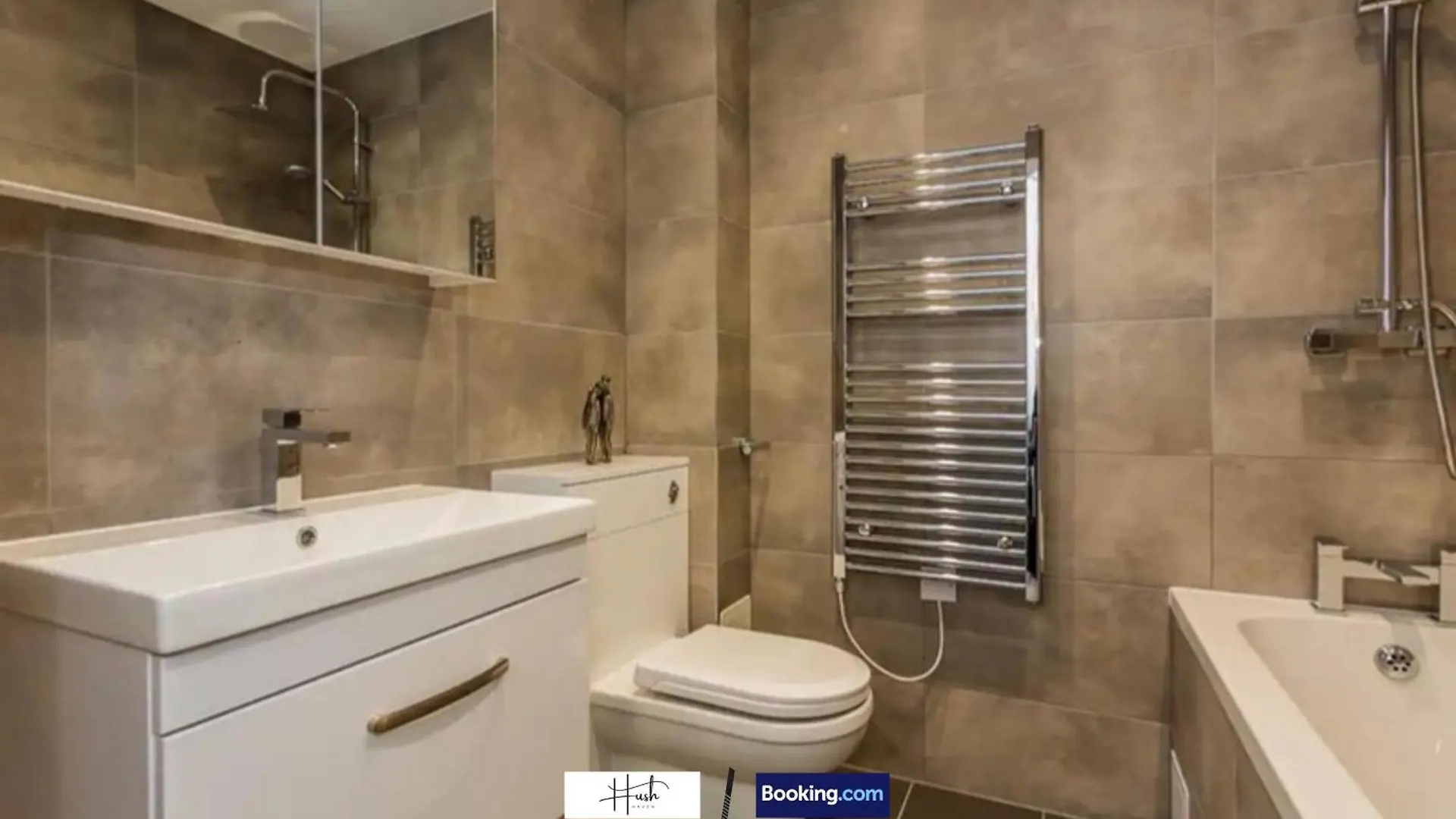 קינגסטון אפון הול 2 Bedroom Flat By Hush Haven Homes Short Lets And Serviced Accommodation Centrally Located Ideal For Contractors 0*, קינגסטון אפון הול בריטניה